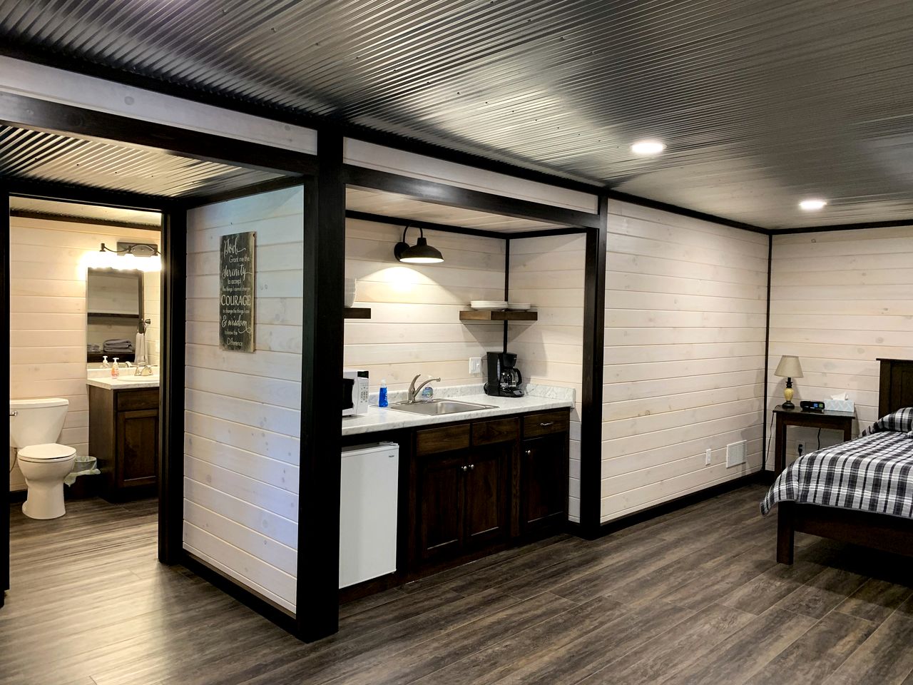 Wonderful Cabin with Hot-Tub Ideal to Recharge in Ohio