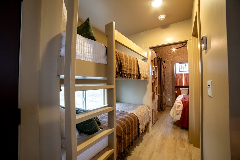 Cabins (United States of America, Monteagle, Tennessee)