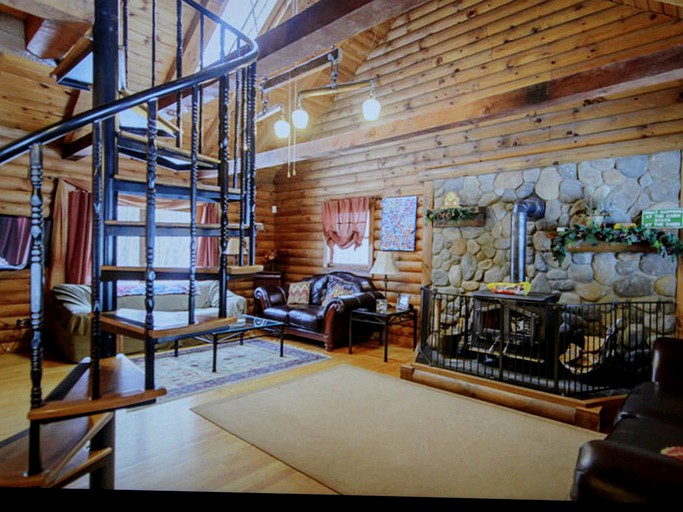 Log Cabins (Ellicottville, New York, United States)