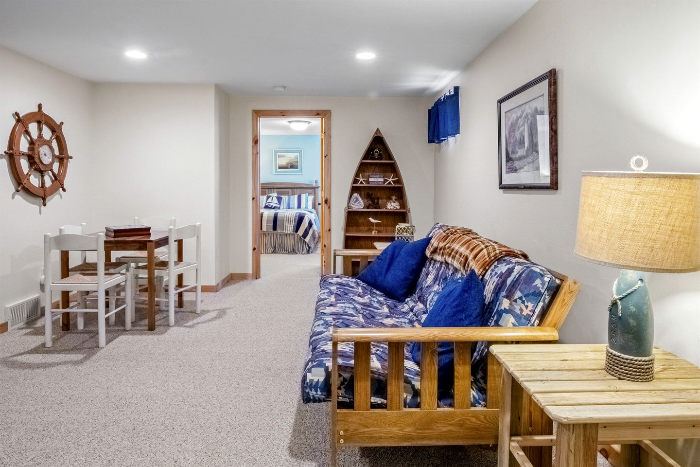 Cozy Log Cabin with Hot Tub & Firepit near Pebble Beach, Sister Bay, Wisconsin