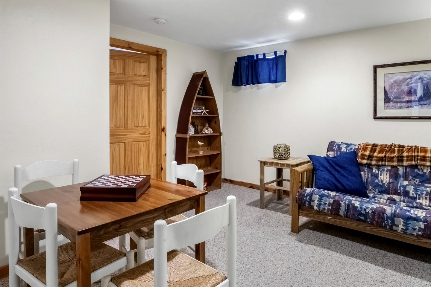 Cozy Log Cabin with Hot Tub & Firepit near Pebble Beach, Sister Bay, Wisconsin