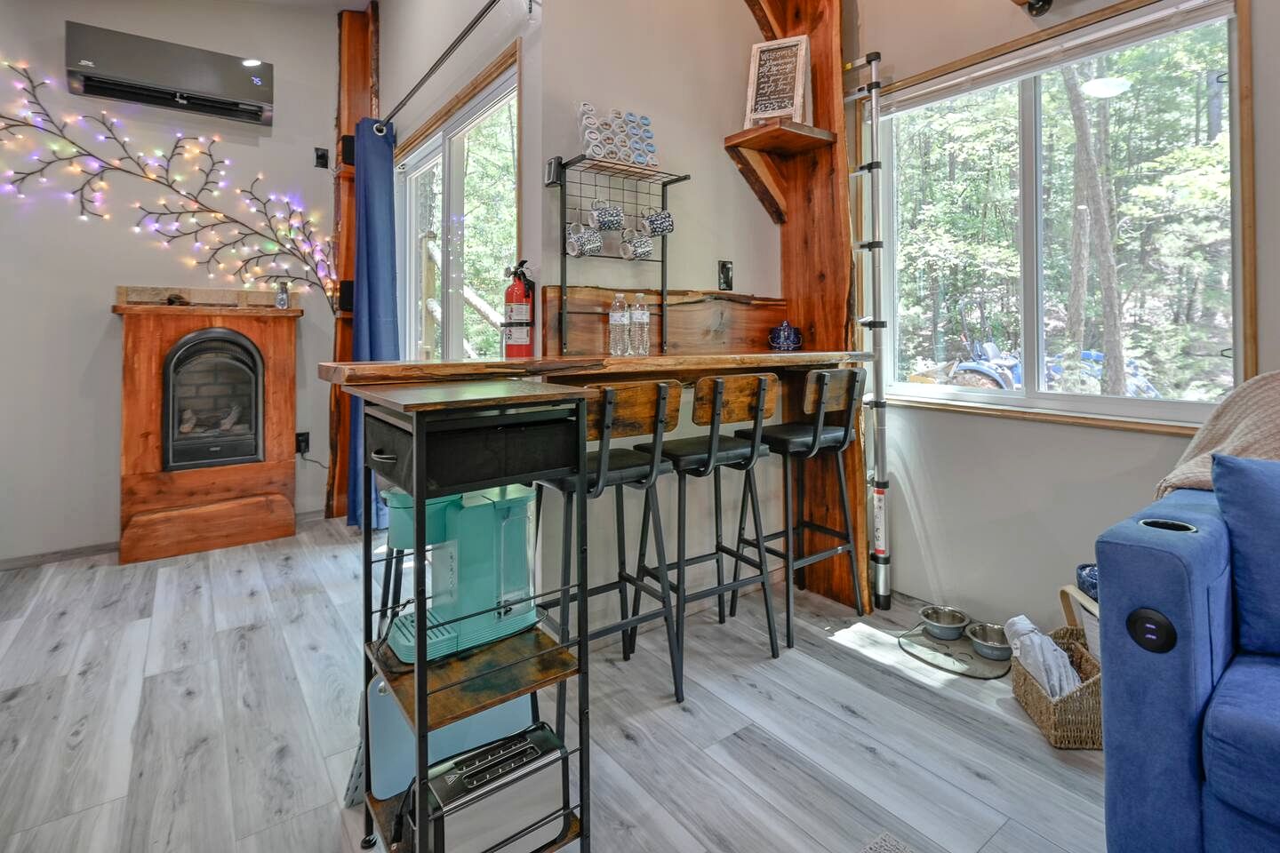 Cozy Tiny Cabin with Porch & Fire Pit near Scenic Trails in Western Arkansas