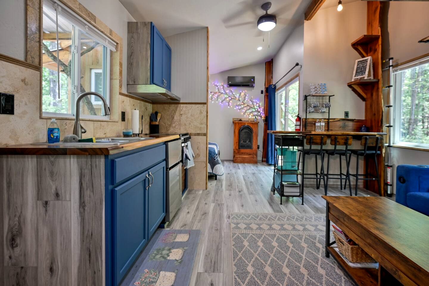 Cozy Tiny Cabin with Porch & Fire Pit near Scenic Trails in Western Arkansas