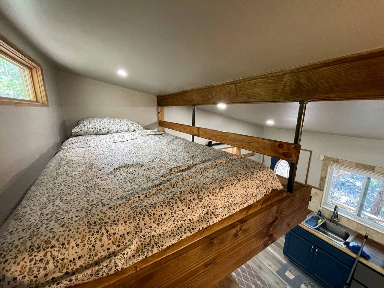 Cozy Tiny Cabin with Porch & Fire Pit near Scenic Trails in Western Arkansas