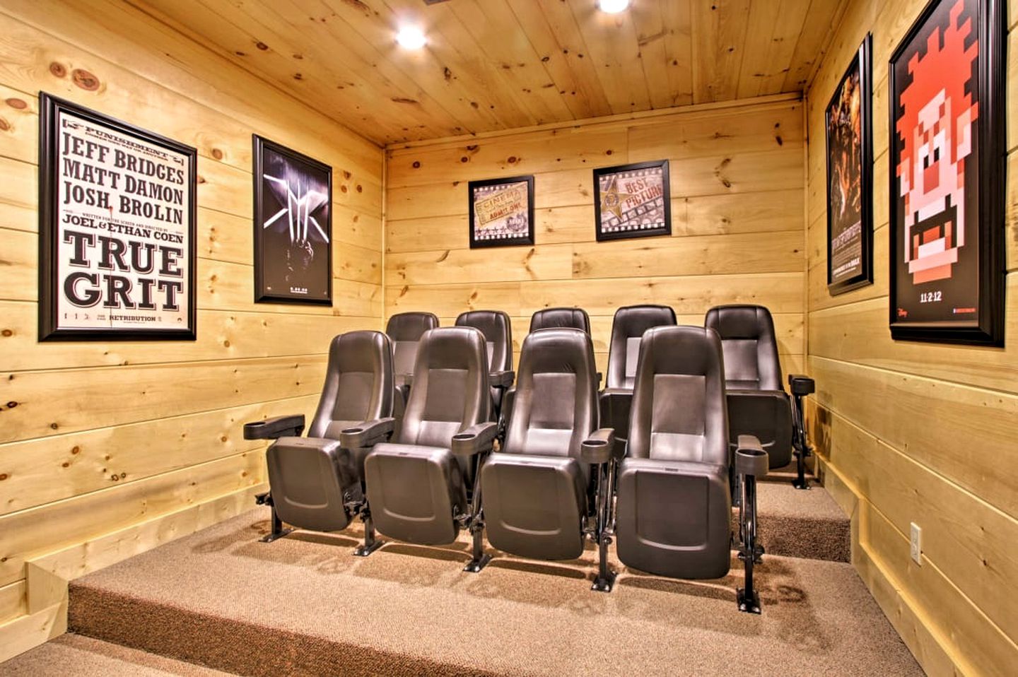 Spacious Rental with Amazing Views of the Smokies and Games Room in Gatlinburg, Tennessee