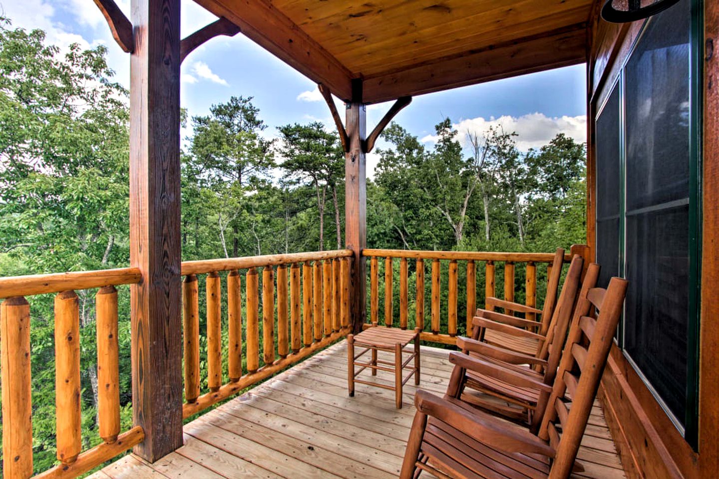 Spacious Rental with Amazing Views of the Smokies and Games Room in Gatlinburg, Tennessee
