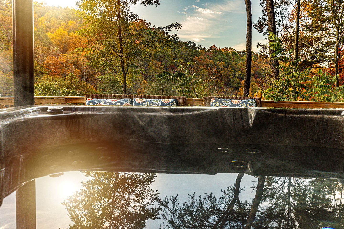 Mountain Oasis: Secluded Cabin Nestled Alongside a Creek in Bryson City, NC