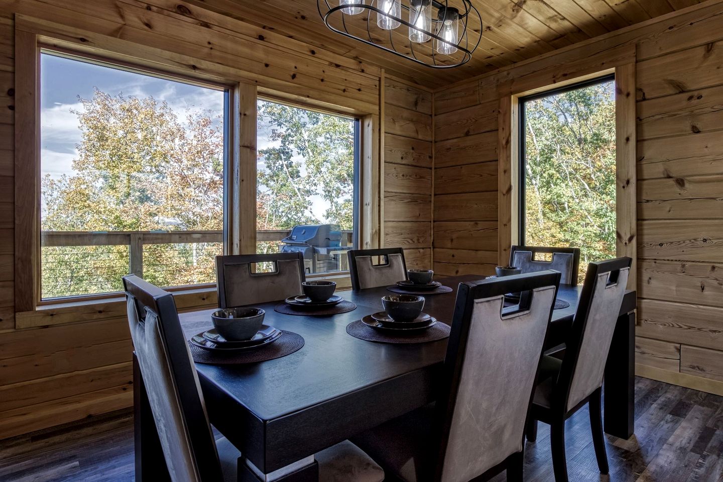 Stunning Lakefront Cabin with Hot Tub and Pool Table on Douglas Lake in Dandridge, Tennessee