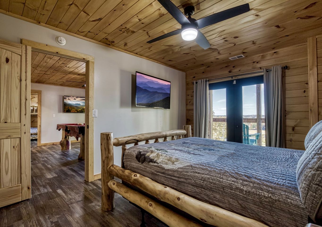 Stunning Lakefront Cabin with Hot Tub and Pool Table on Douglas Lake in Dandridge, Tennessee