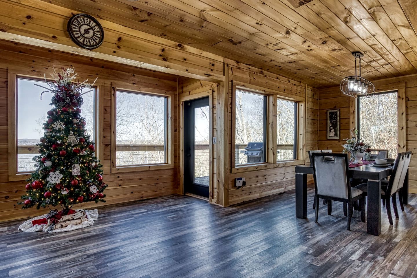 Stunning Lakefront Cabin with Hot Tub and Pool Table on Douglas Lake in Dandridge, Tennessee