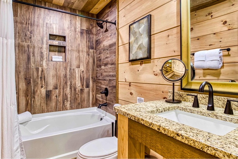 Cabins (United States of America, Gatlinburg, Tennessee)