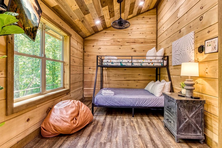 Cabins (United States of America, Gatlinburg, Tennessee)