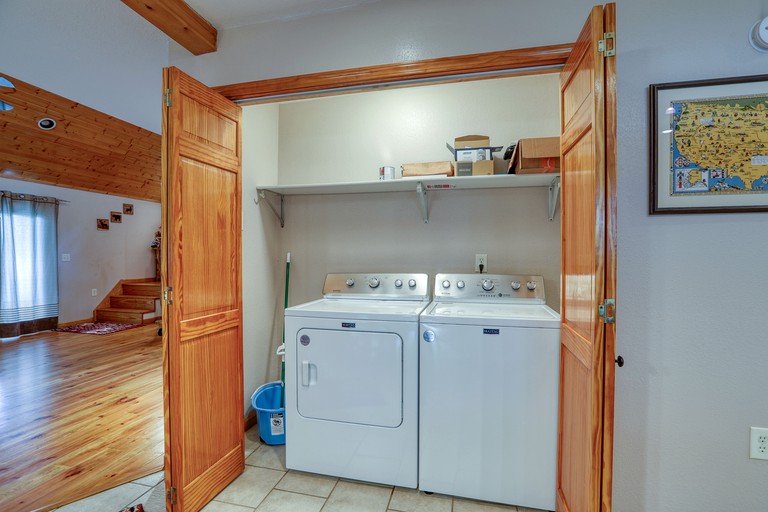 Cabins (United States of America, Cosby, Tennessee)