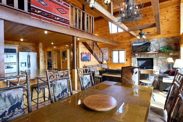 Cabins (United States of America, Gatlinburg, Tennessee)