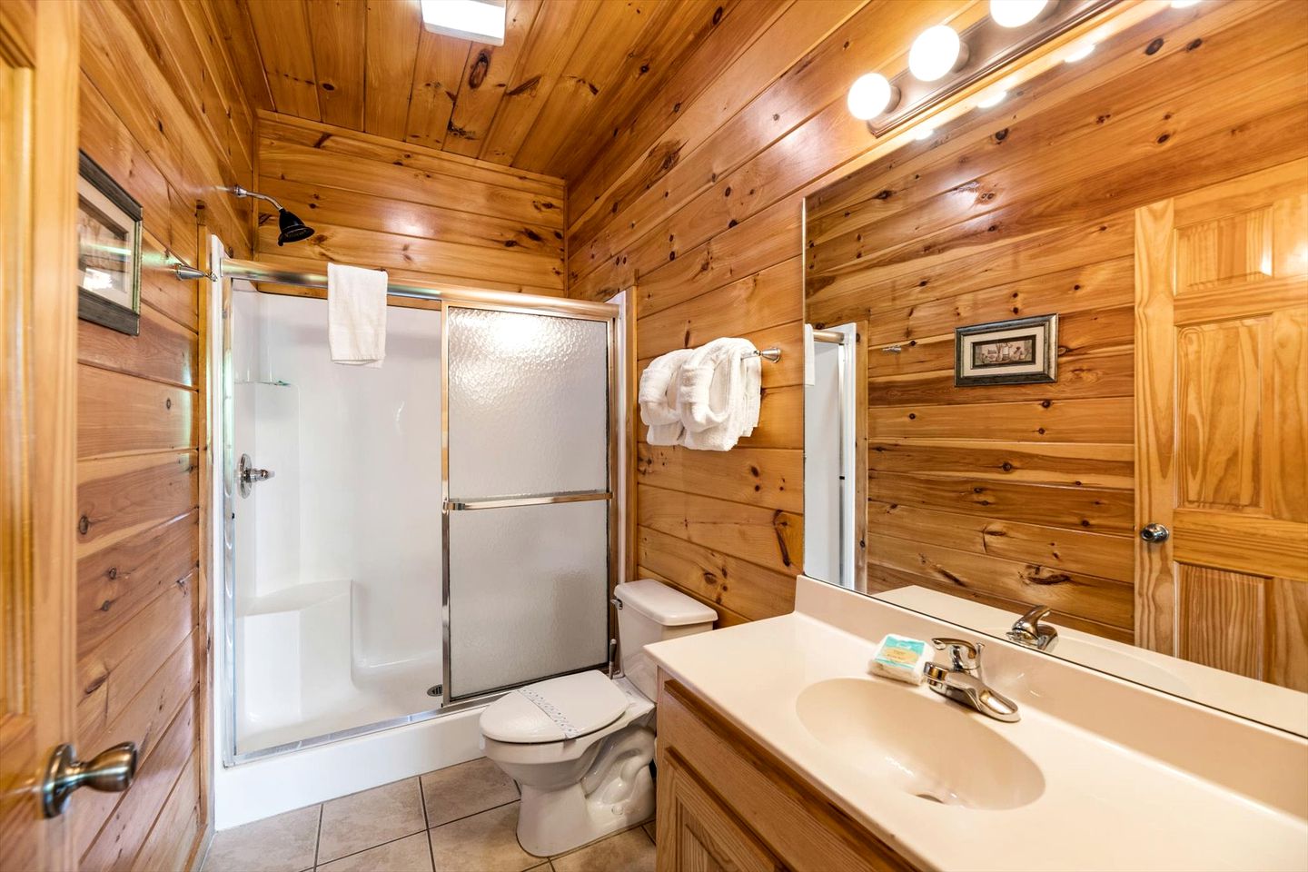 Glamping Adventures for the Whole Family in this Wonderful Cabin Rental in Sevierville, Tennessee