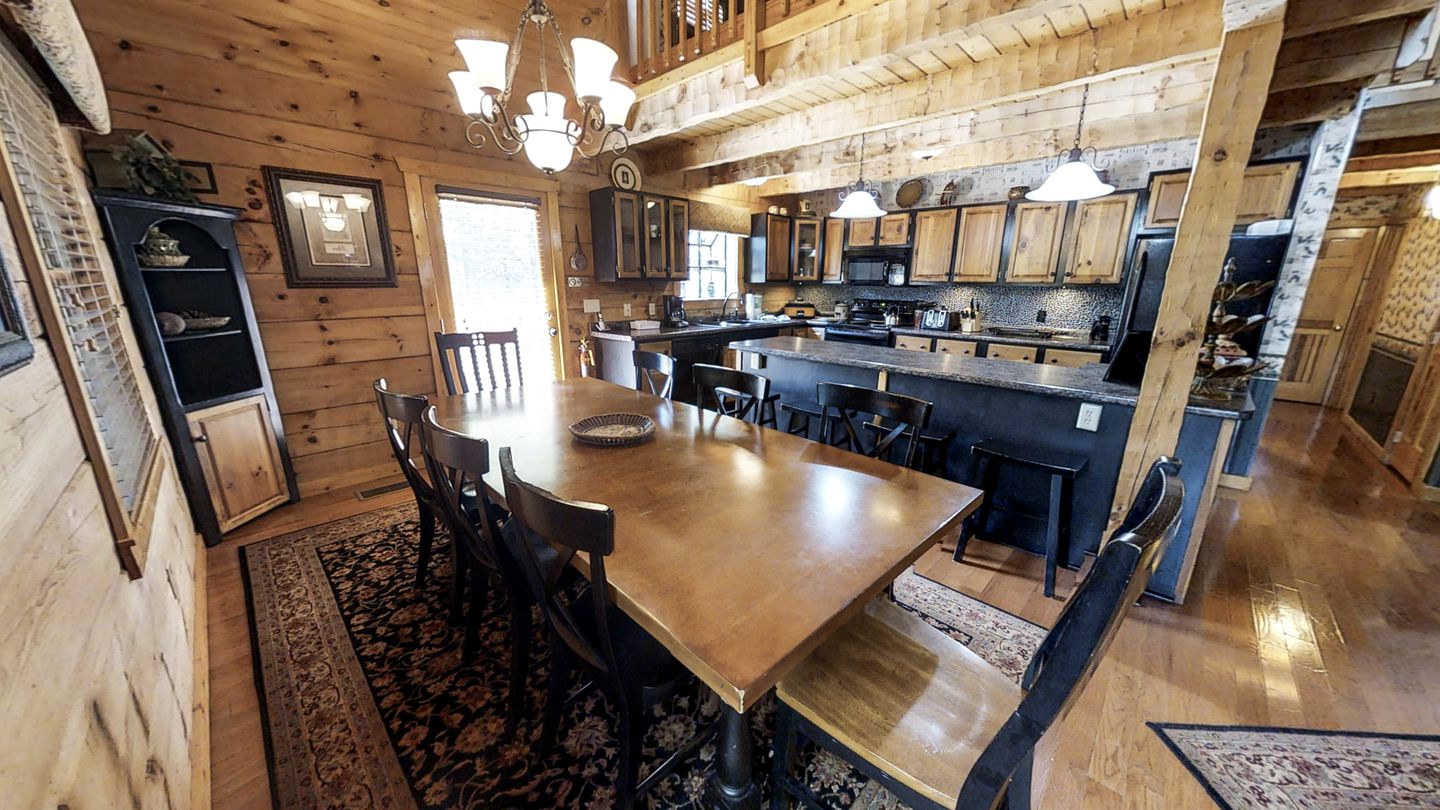 Rustic Family Cabin with Hot Tub, Pool Table, and Arcade near Smoky Mountains in Sevierville, Tennessee