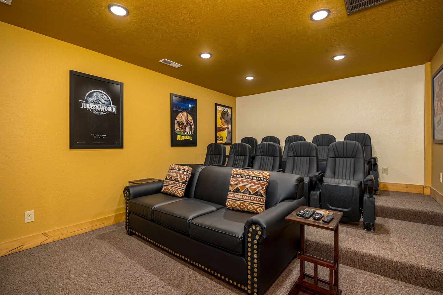 Outstanding Cabin with Indoor and Outdoor Swimming Pool and Game Room in Gatlinburg, Tennessee