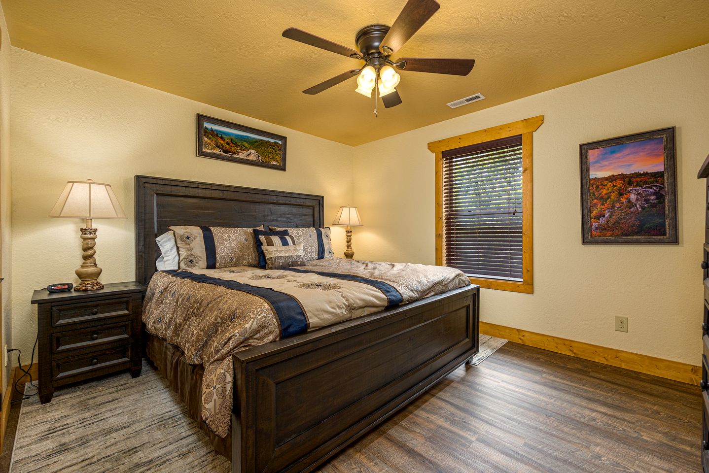 Outstanding Cabin with Indoor and Outdoor Swimming Pool and Game Room in Gatlinburg, Tennessee