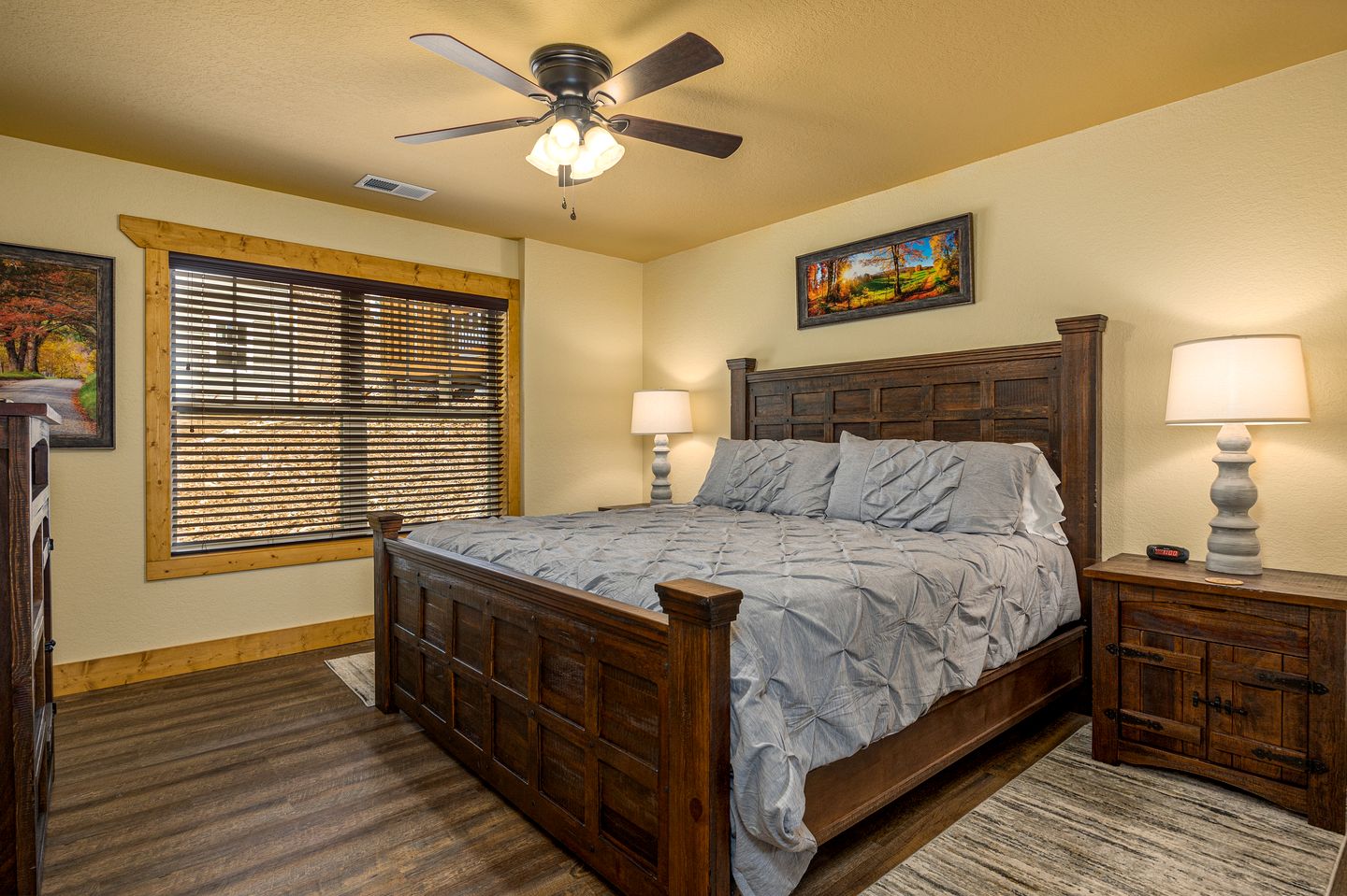 Outstanding Cabin with Indoor and Outdoor Swimming Pool and Game Room in Gatlinburg, Tennessee