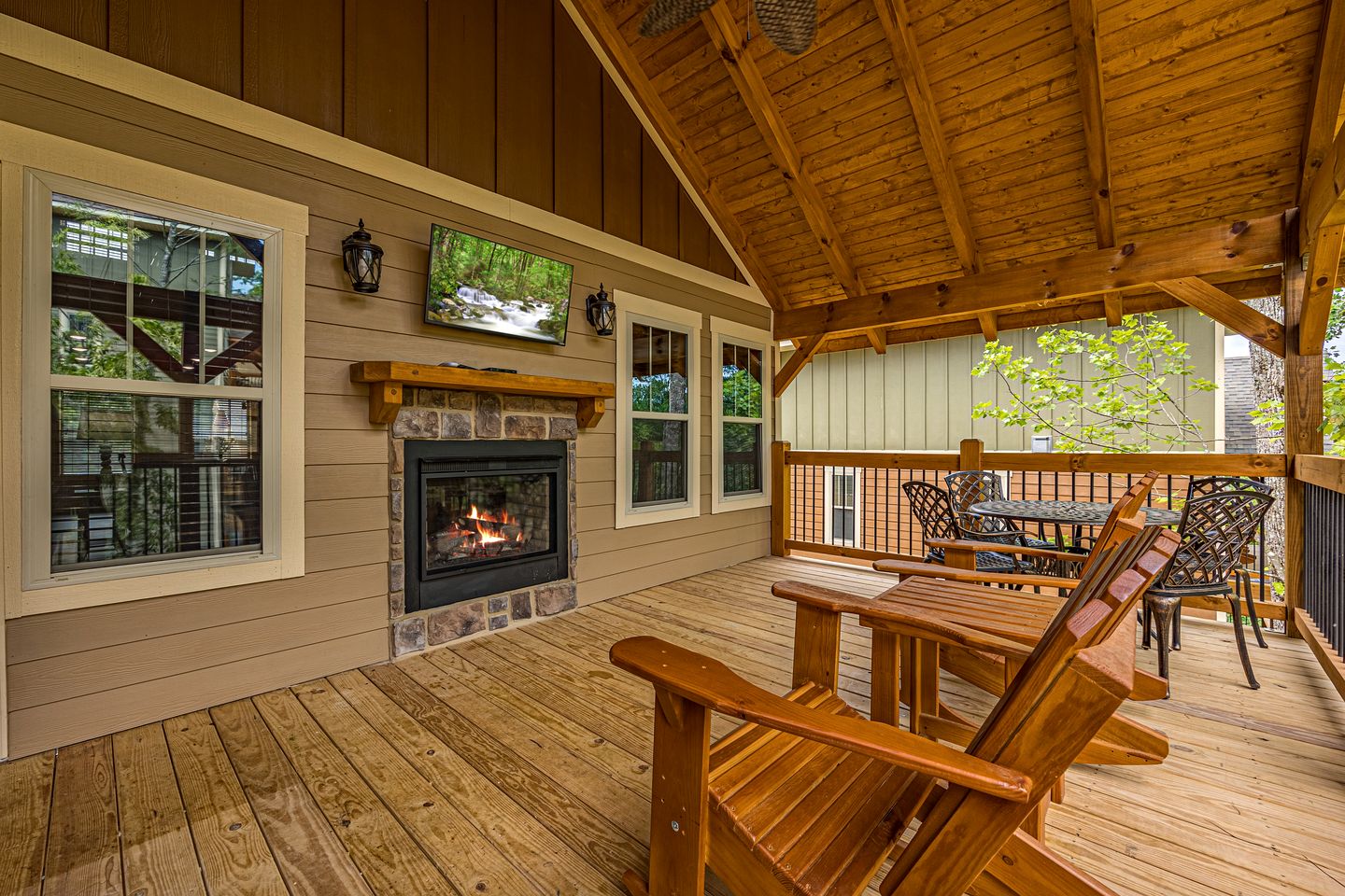 Outstanding Cabin with Indoor and Outdoor Swimming Pool and Game Room in Gatlinburg, Tennessee