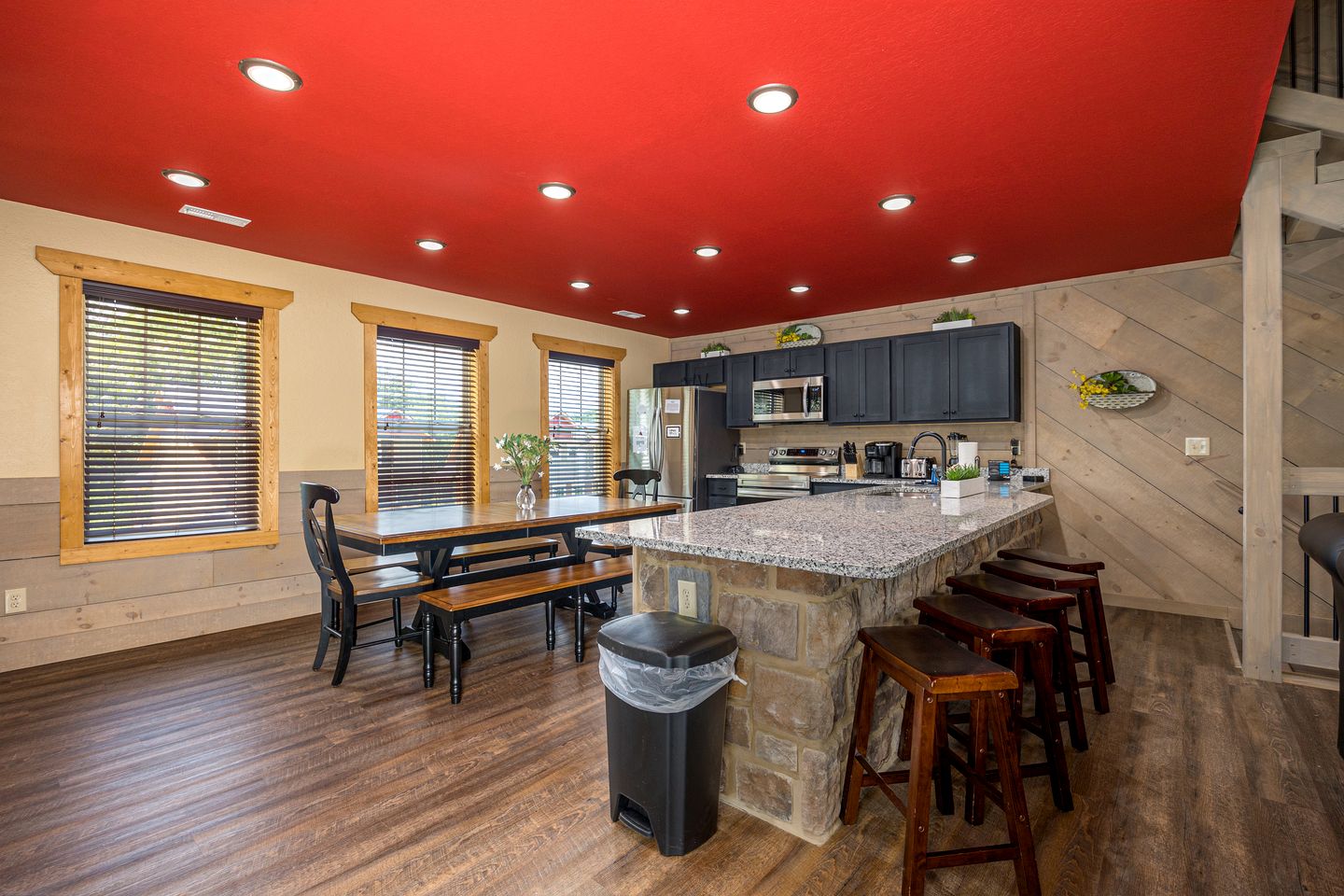 Outstanding Cabin with Indoor and Outdoor Swimming Pool and Game Room in Gatlinburg, Tennessee