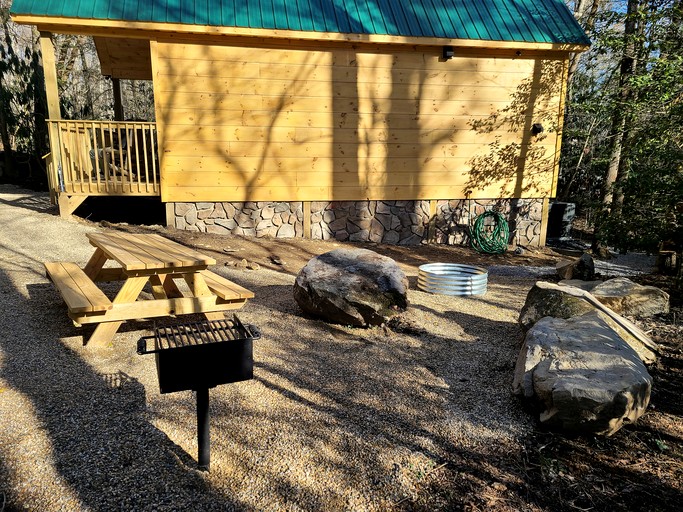 Cabins (United States of America, Cosby, Tennessee)