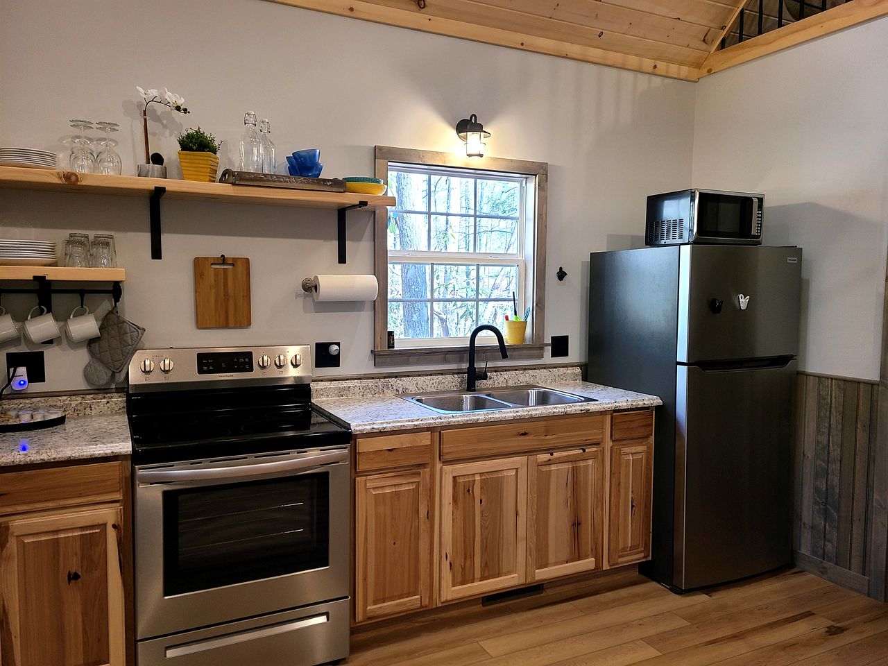 Two Cozy Cabins Nestled in the Trees for a Peaceful Group Getaway near the Great Smoky Mountains National Park in Tennessee