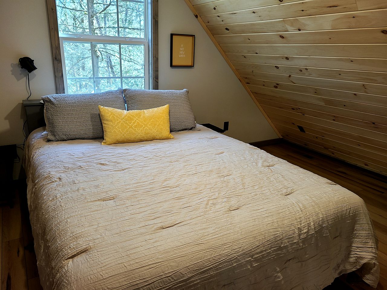 Two Cozy Cabins Nestled in the Trees for a Peaceful Group Getaway near the Great Smoky Mountains National Park in Tennessee