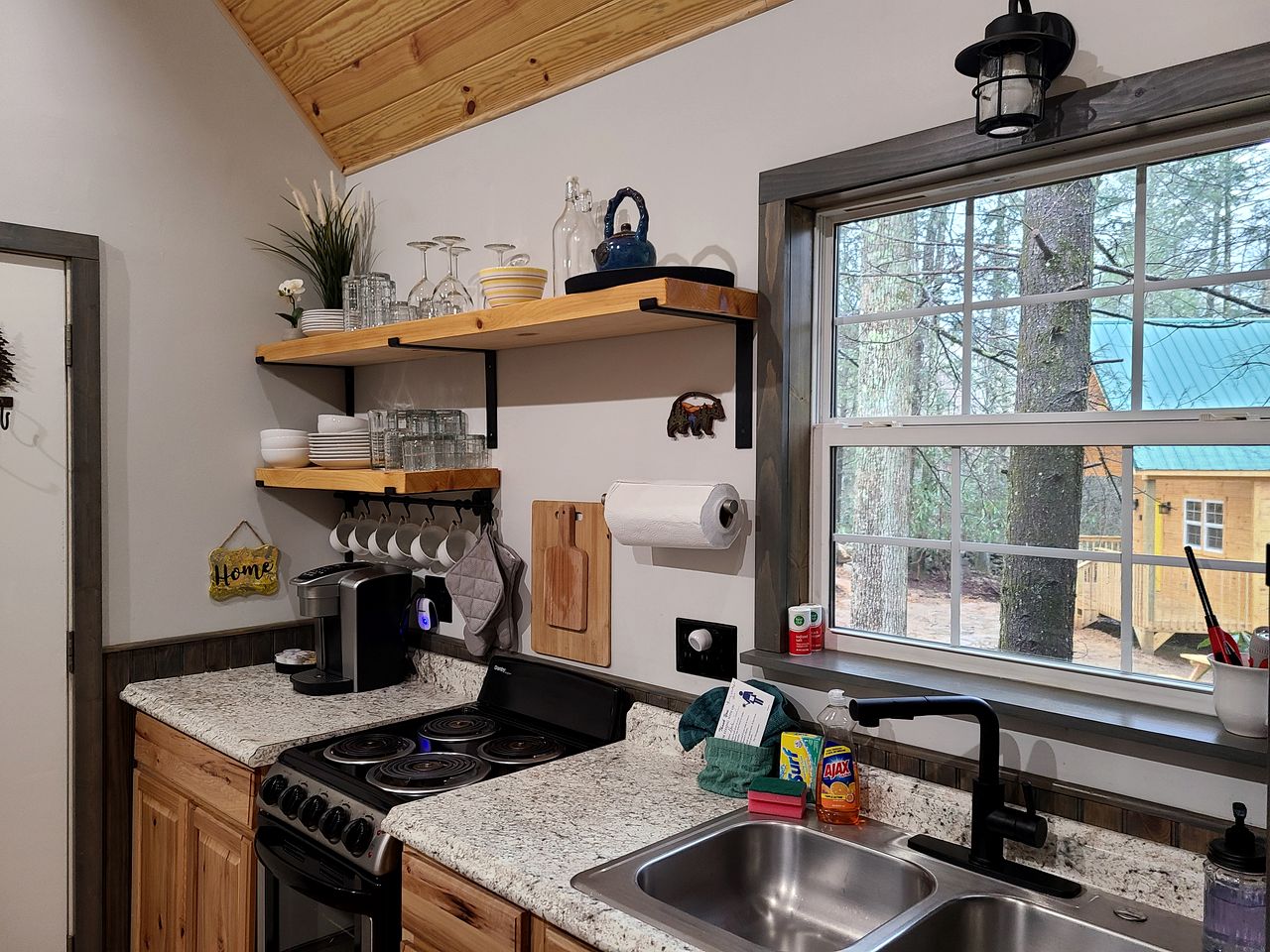 Two Cozy Cabins Nestled in the Trees for a Peaceful Group Getaway near the Great Smoky Mountains National Park in Tennessee