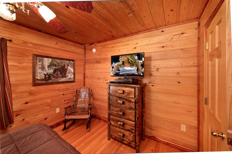 -- (United States, Gatlinburg, Tennessee)