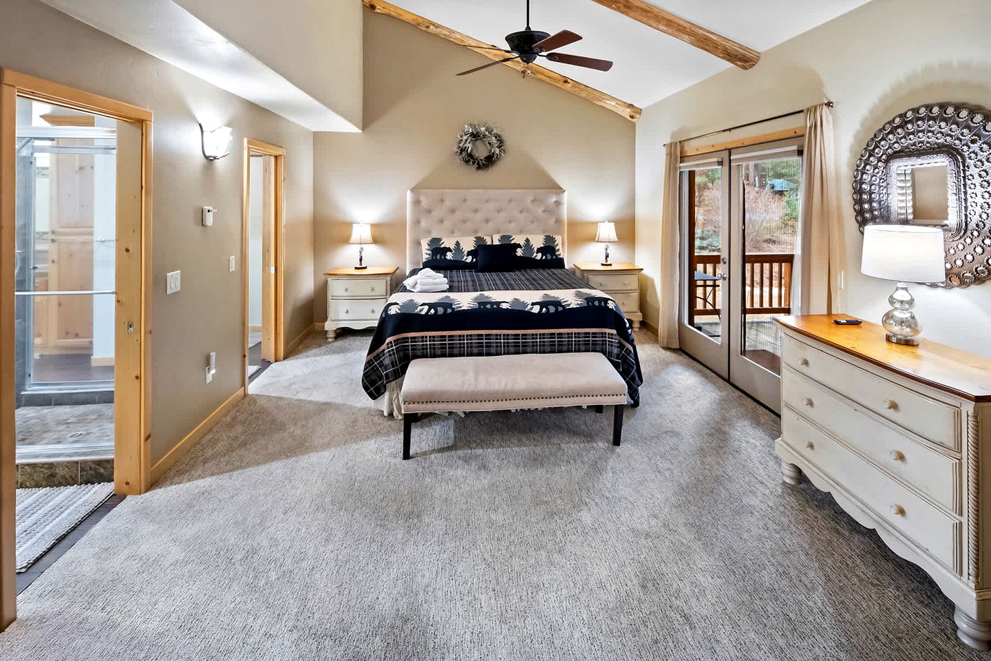 Grand Mountain Cabin Escape near Big Bear Lake and Snow Summit in California