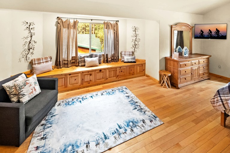 Cabins (United States of America, Big Bear, California)