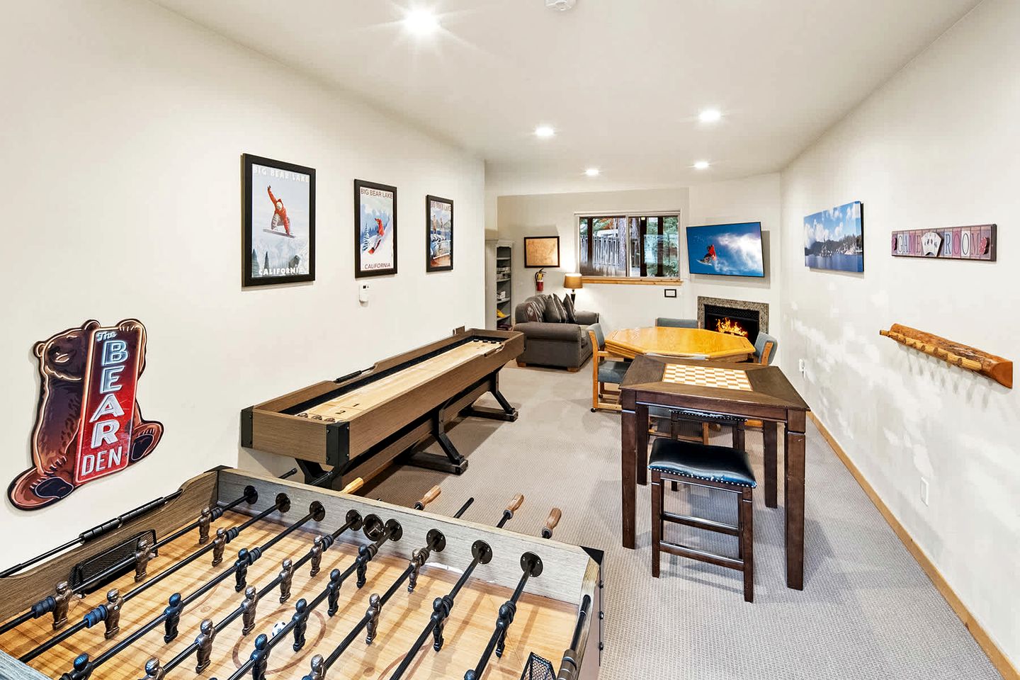 Grand Mountain Cabin Escape near Big Bear Lake and Snow Summit in California