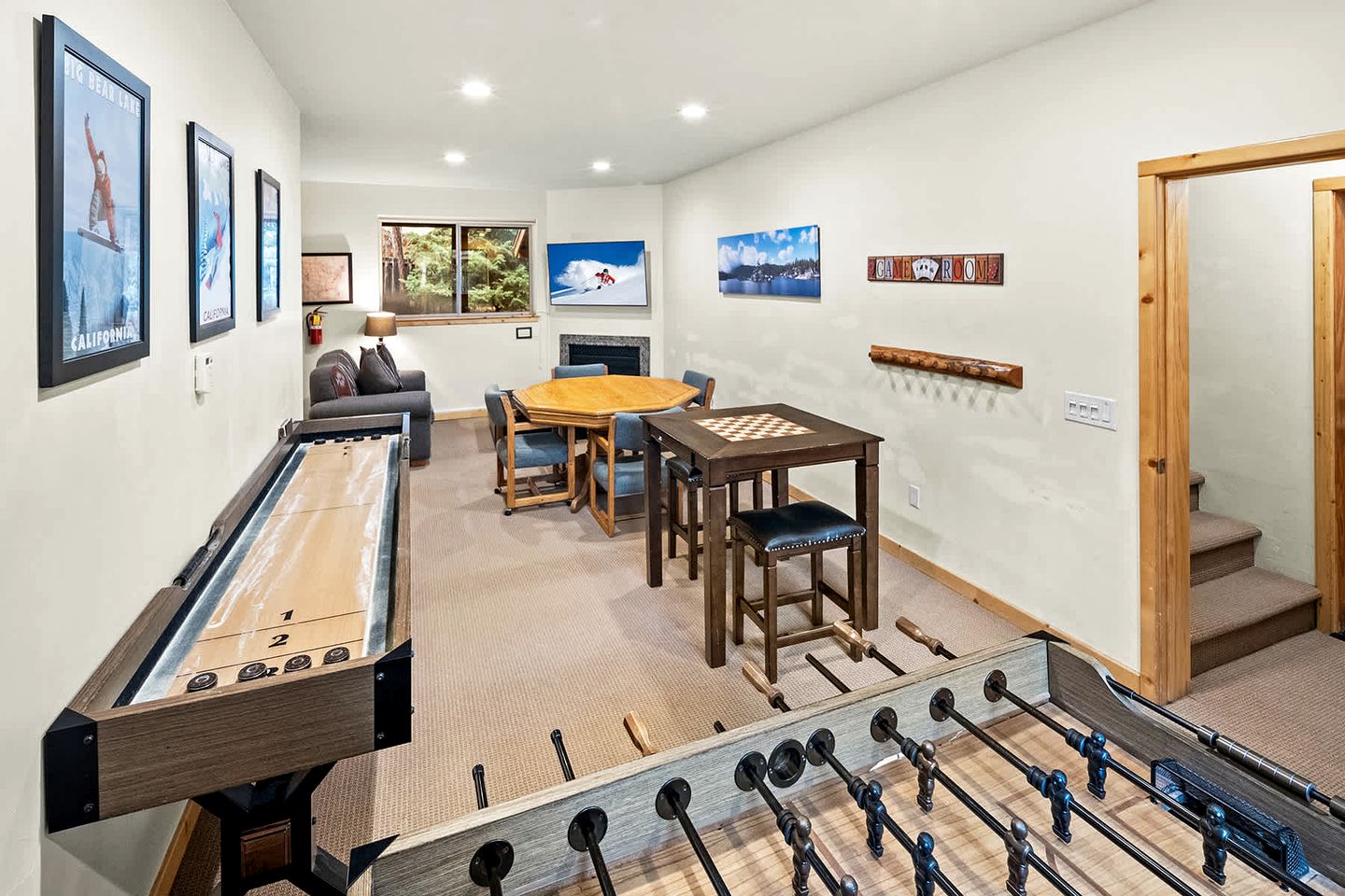 Grand Mountain Cabin Escape near Big Bear Lake and Snow Summit in California