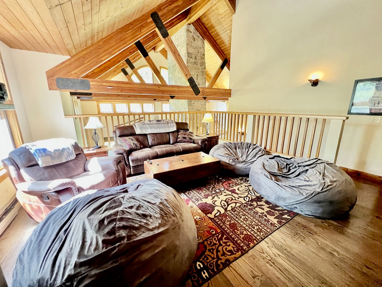 Secluded Cottage with Stunning Sights in Winhall, Vermont