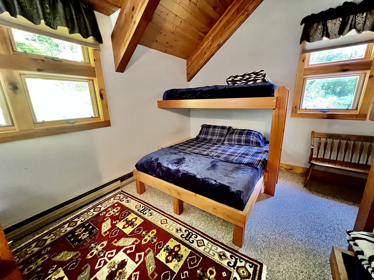 Secluded Cottage with Stunning Sights in Winhall, Vermont