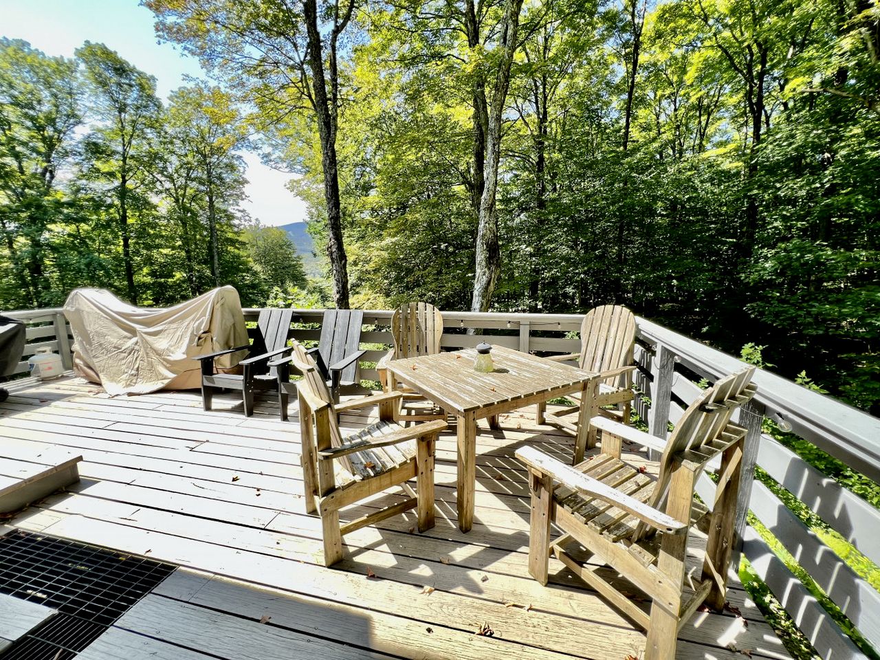 Secluded Cottage with Stunning Sights in Winhall, Vermont