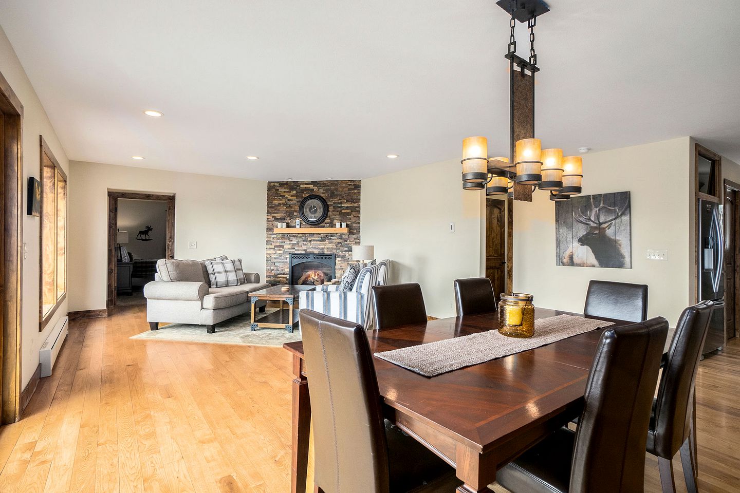 Spacious Luxury Pet-Friendly Cabin with Spectacular Continental Divide Views in Estes Park, Colorado