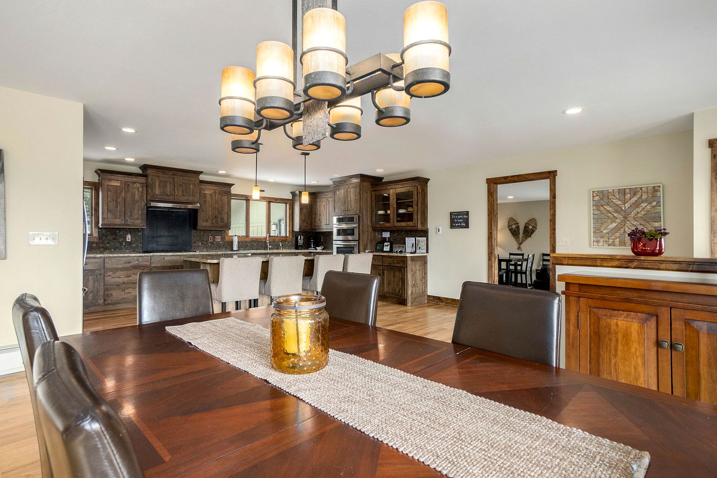 Spacious Luxury Pet-Friendly Cabin with Spectacular Continental Divide Views in Estes Park, Colorado