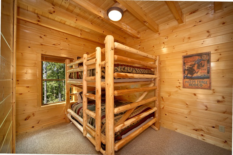 -- (United States, Gatlinburg, Tennessee)