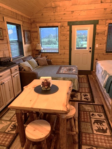 Cabins (United States of America, Seward, Alaska)