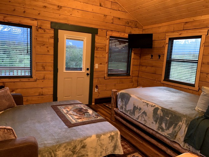 Cabins (United States of America, Seward, Alaska)