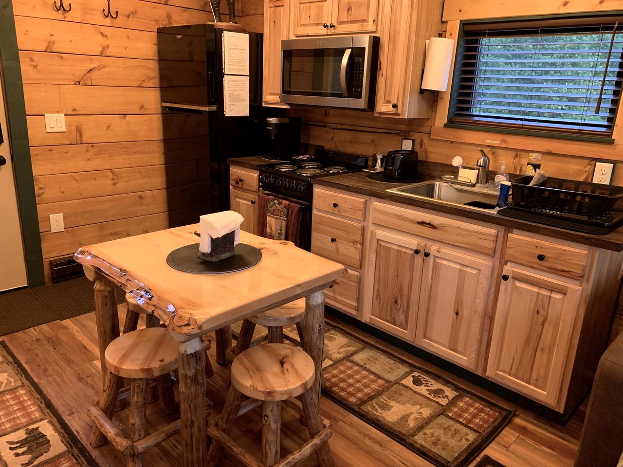 Peaceful Nature Cabin with Private Deck & Wildlife Views in Seward, Alaska