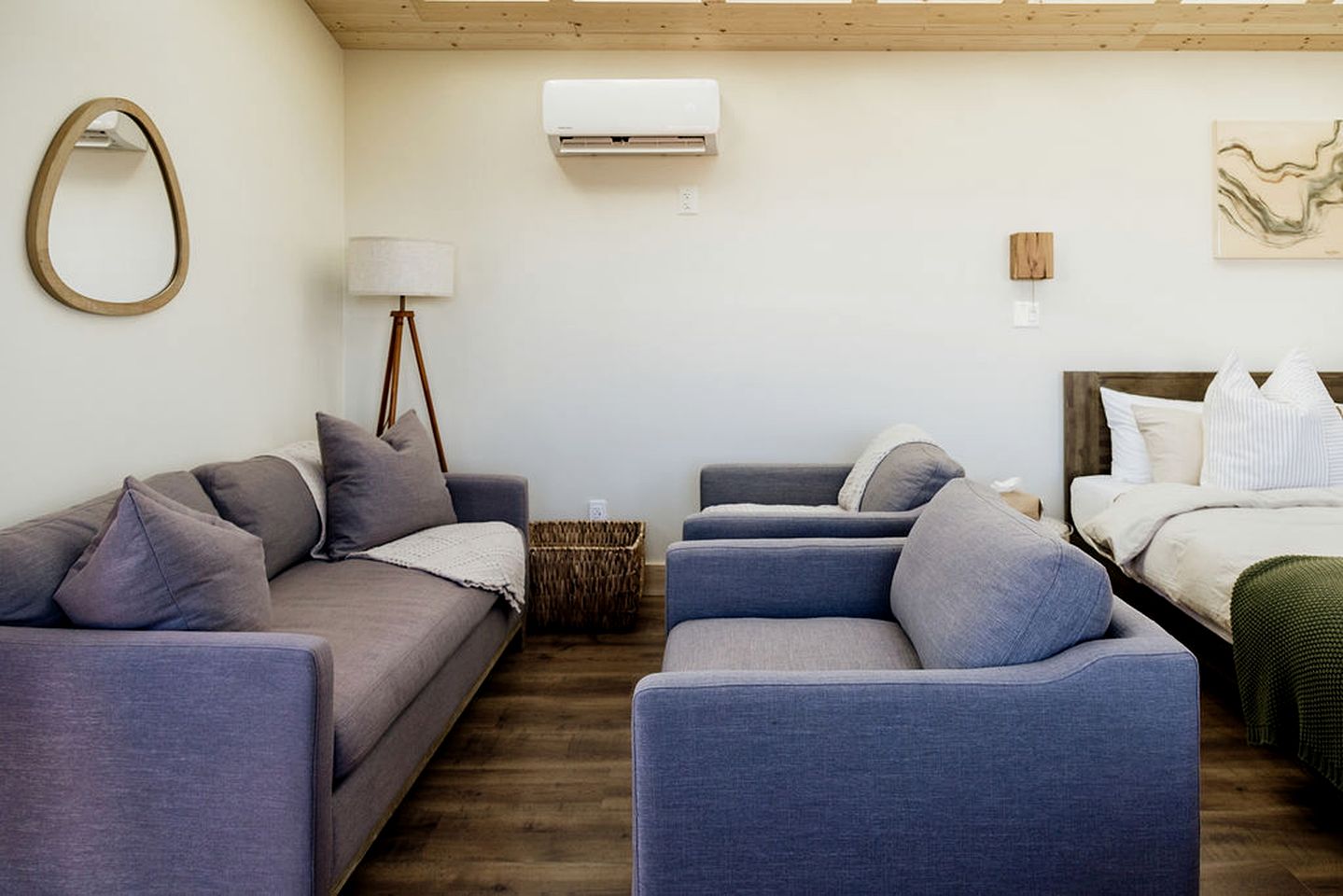 Solar Powered Cabin Beautifully Design in Monticello, Utah