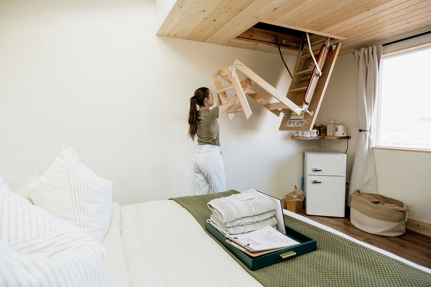 Solar Powered Cabin Beautifully Design in Monticello, Utah