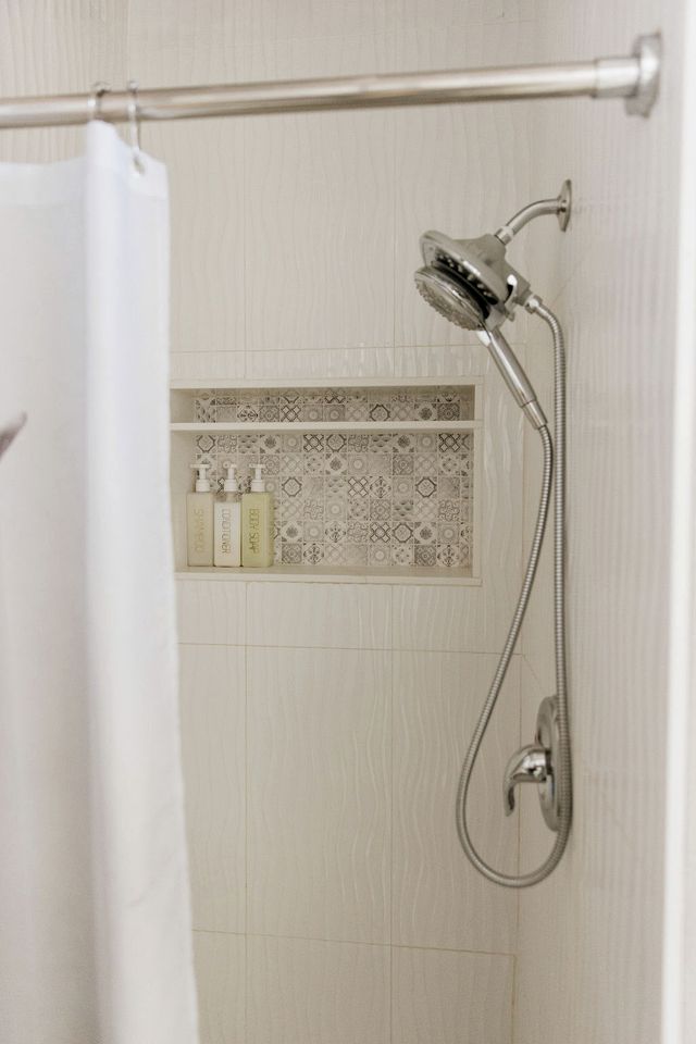 Solar Powered Cabin Beautifully Design in Monticello, Utah