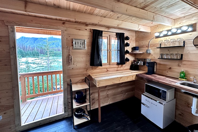 Vacation Rentals (United States of America, Cantwell, Alaska)