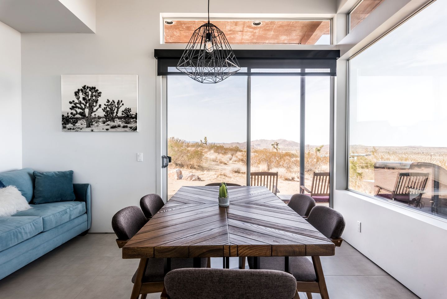 Incredible Vacation Rental with Hot-tub and Fire Pit in Joshua Tree, California