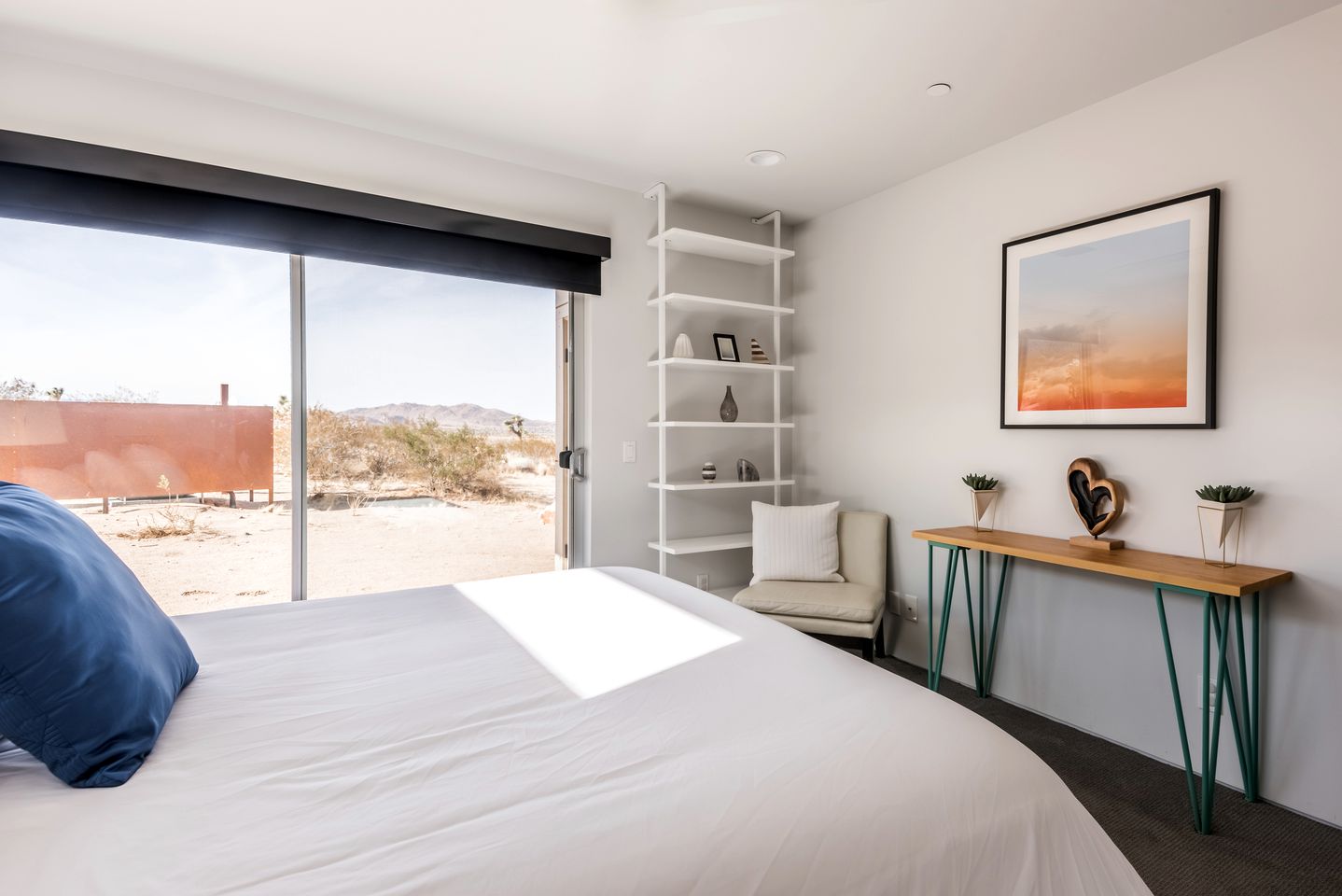 Incredible Vacation Rental with Hot-tub and Fire Pit in Joshua Tree, California