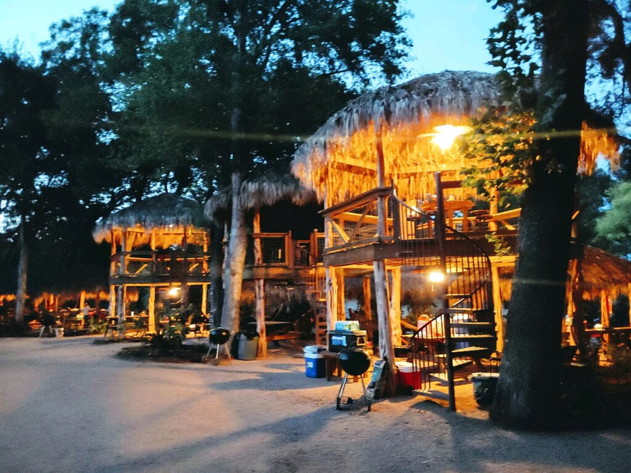 A Rustic Log Cabin - Perfect for a Glamping Getaway by the San Marcos River near Kingsbury, Texas